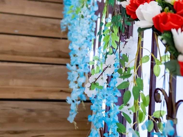 Gate and Staircase Decoration Melbourne